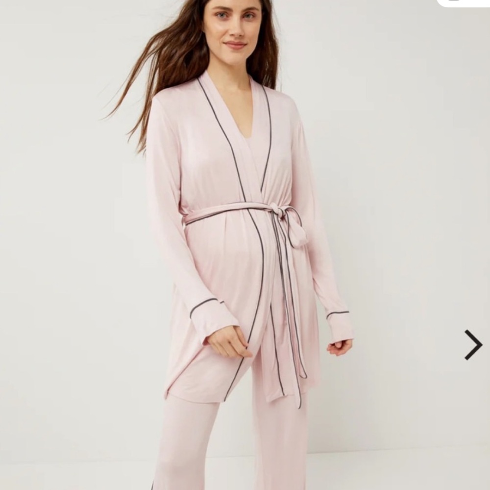 COPY - Pea in the Pod Nursing set. 3 items